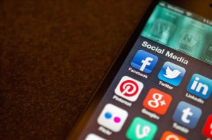 "Social Media apps" by Jason Howie on flickr cc
